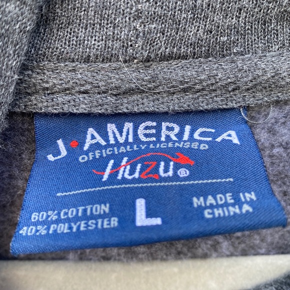 J America “Zero To Naked In One Bottle” Hoodie With Attached Bottle Opener - Picture 8 of 8